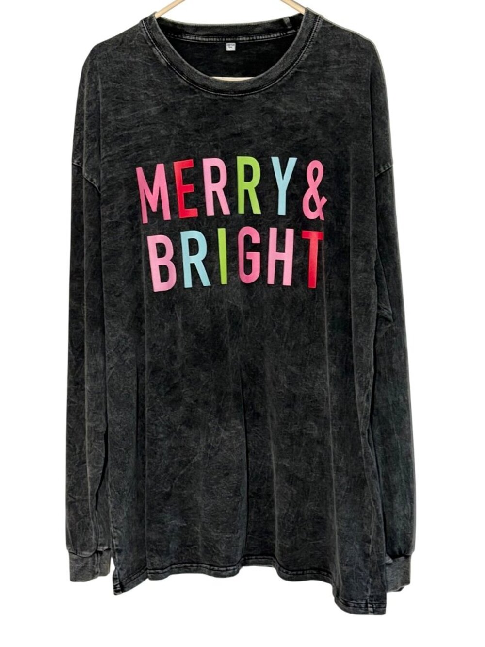 Merry & Bright L/S Acid Wash Graphic T-Shirt Top Charcoal Gray 5XL Holiday X-Mas